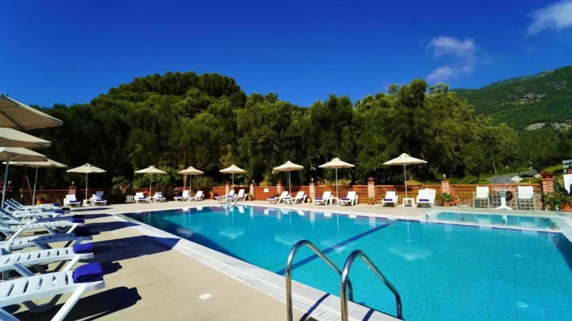 Simplistic Apartment In Olbia With Garden