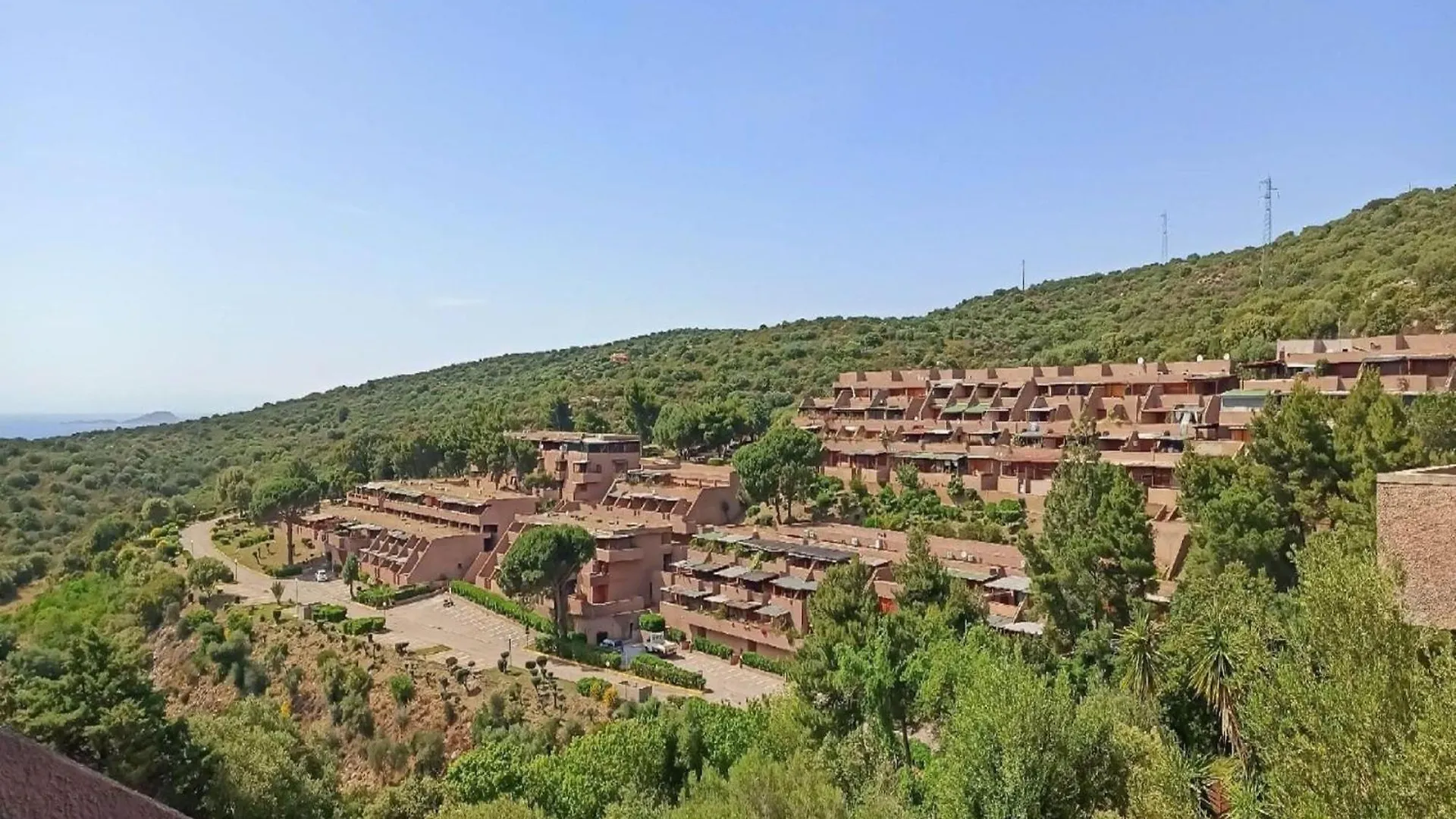 Simplistic Apartment In Olbia With Garden